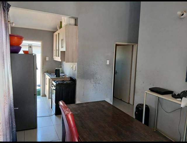 2 BEDROOM HOUSE FOR SALE IN SAVANNA CITY